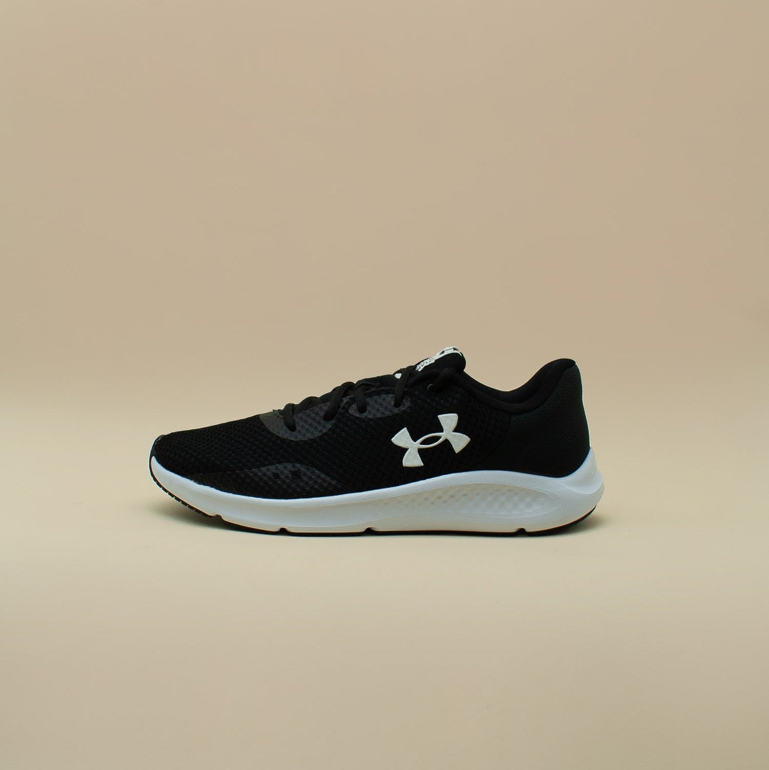 Tenis Under Armour Charged Pursuit 3