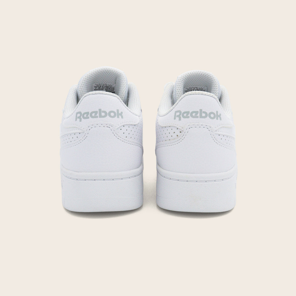 Tenis Blancos Reebok BB 1000 Double para Mujer | Estilo Clásico y Comodidad