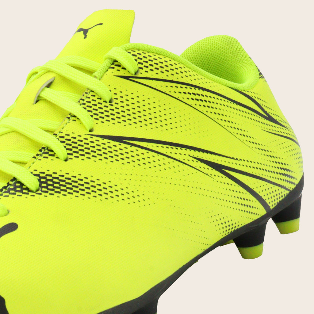 Tenis de Fútbol Puma Attacanto FG/AG de Hombre