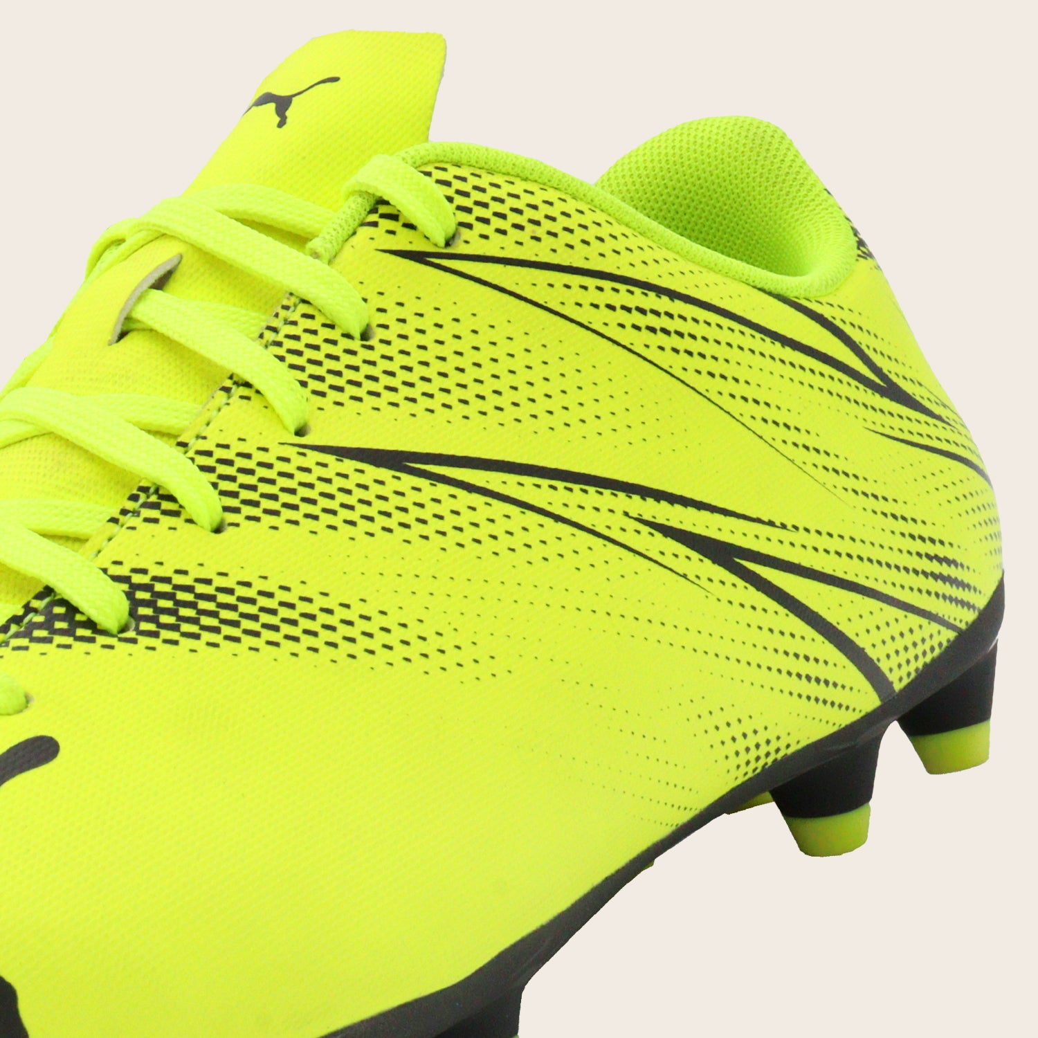 Tenis de Fútbol Puma Attacanto FG/AG de Hombre