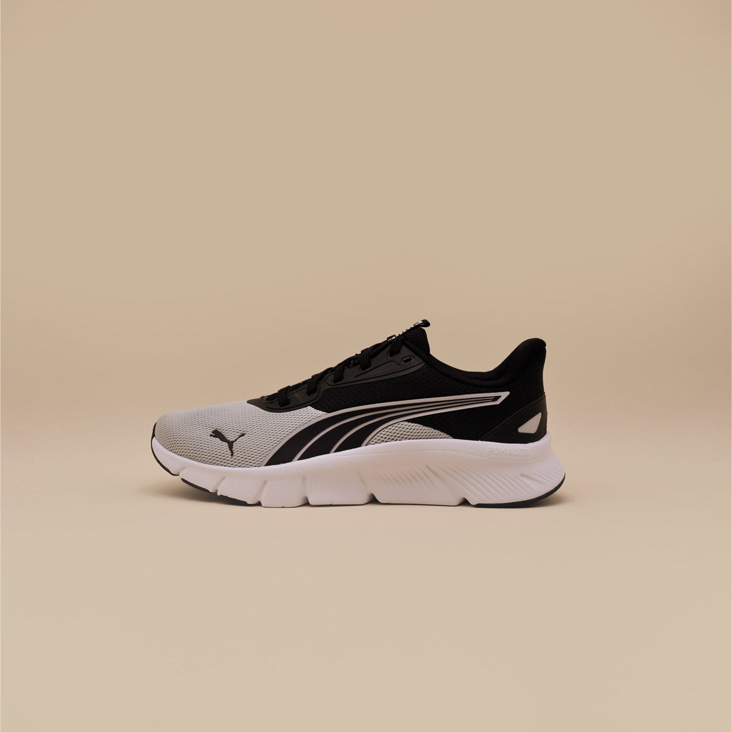 Tenis Puma Softride Carson