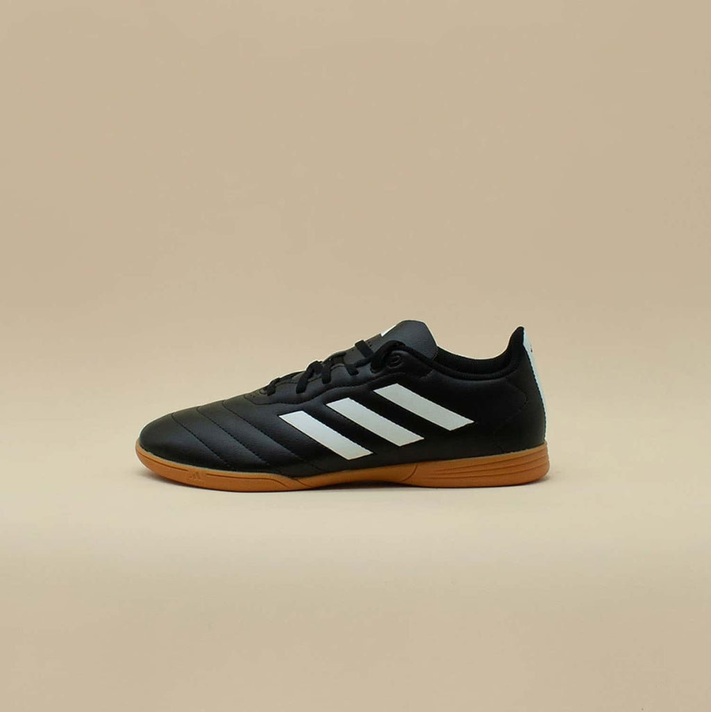 Tenis adidas Goletto VIII