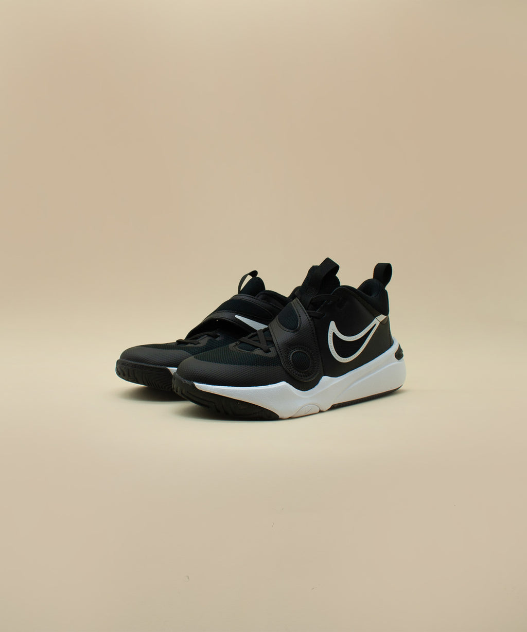 Tenis Nike Team Hustle D 11