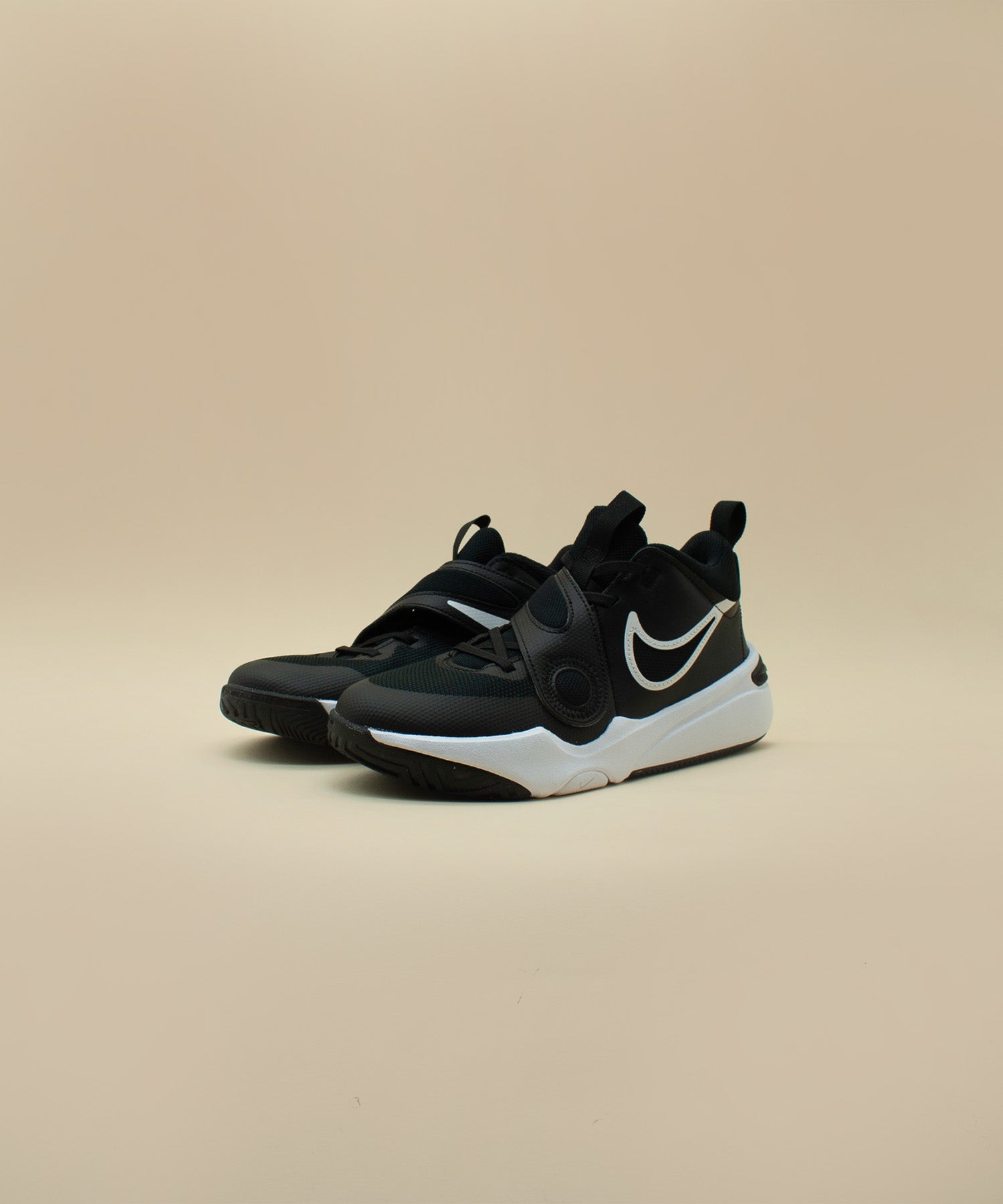 Tenis Nike Team Hustle D 11