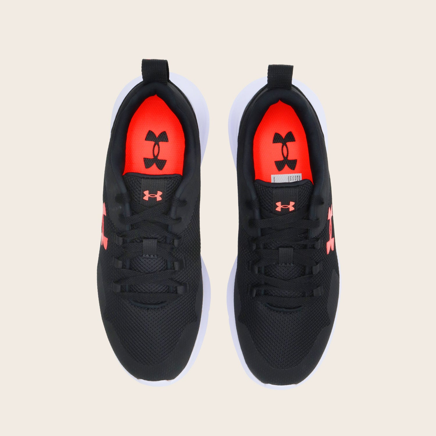 Tenis Under Armour Essential