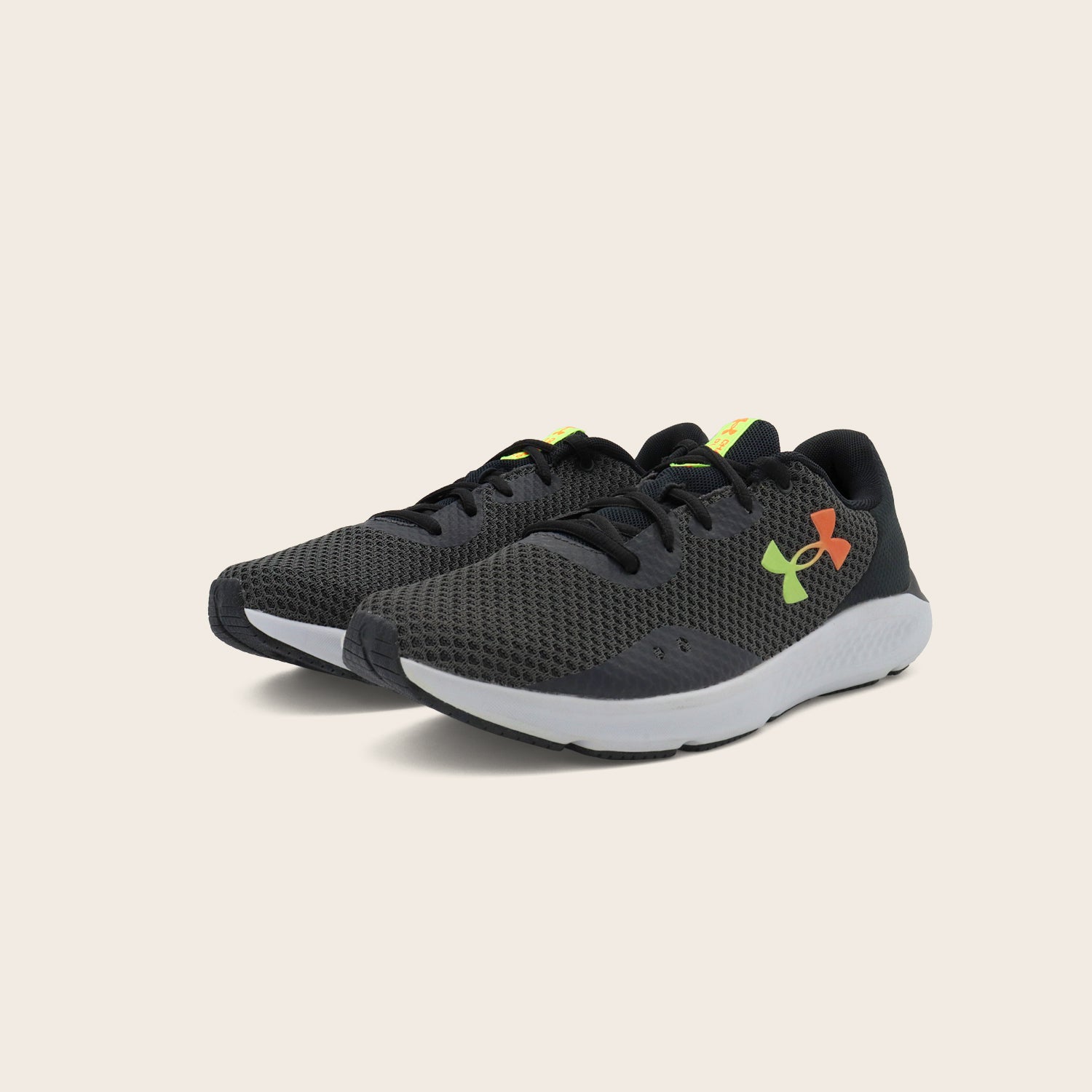 Tenis Under Armour Charged Pursuit 3