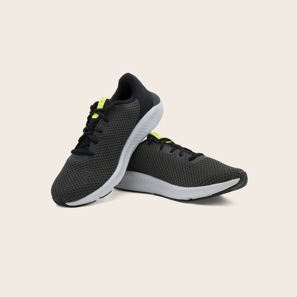 Tenis Under Armour Charged Pursuit 3
