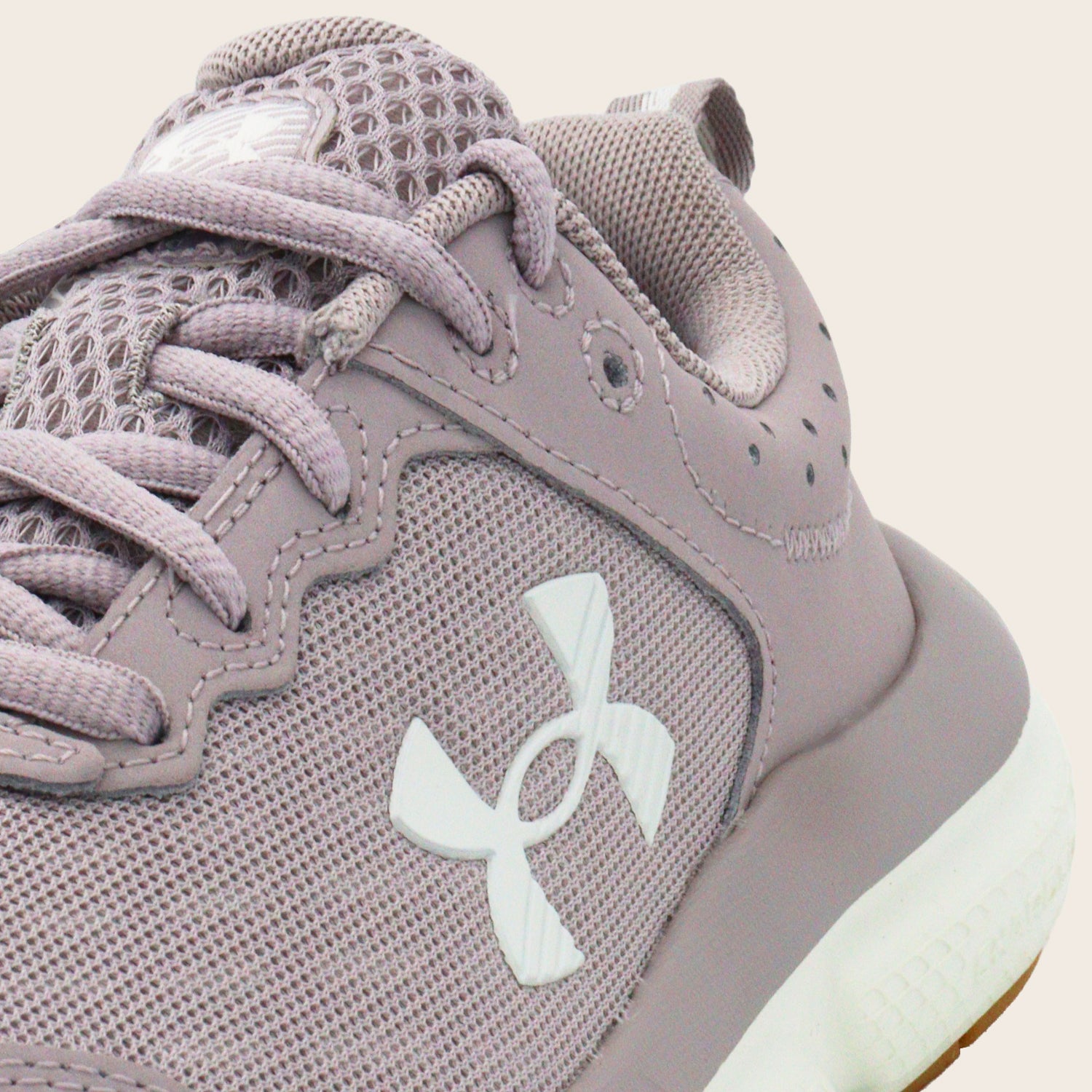 Tenis Under Armour Charged Assert 10 para Mujer | Running con Amortiguación