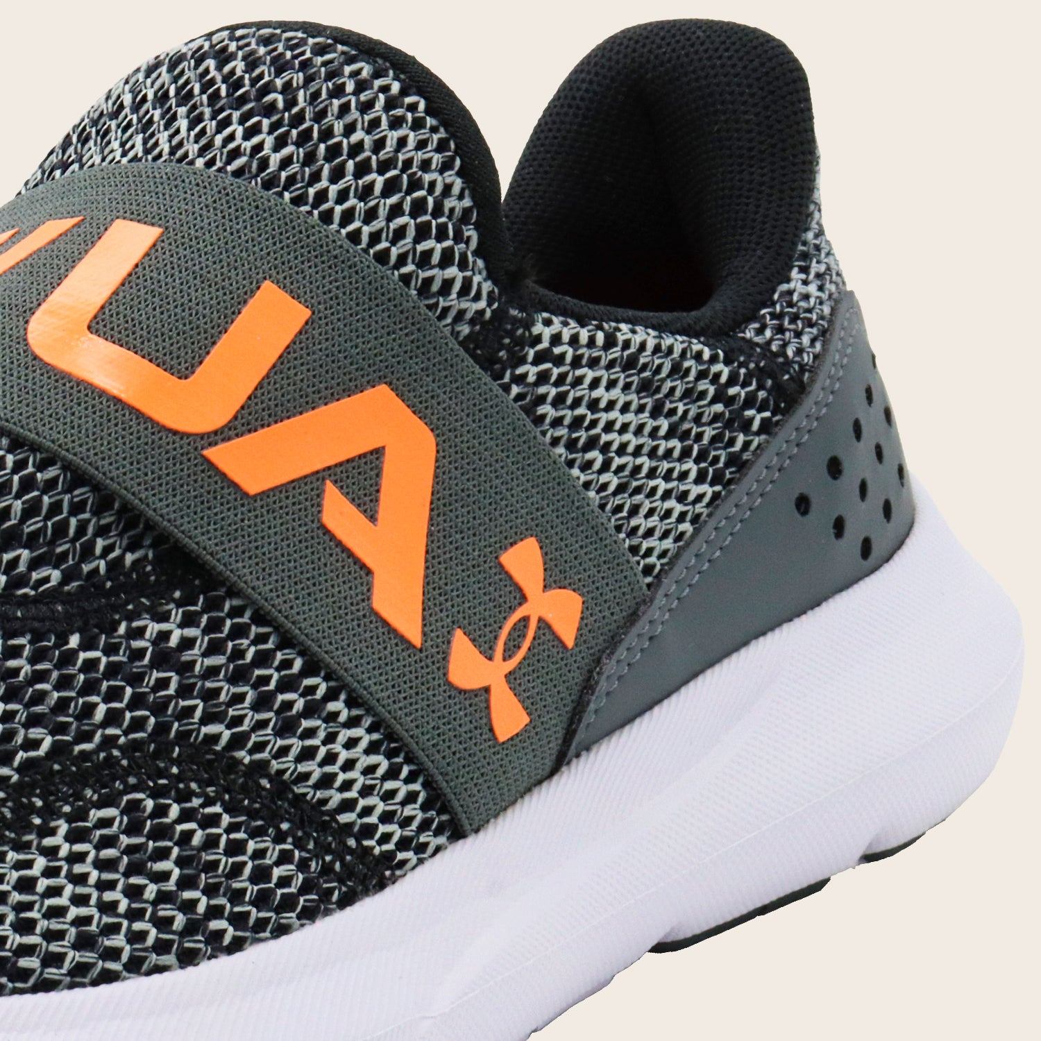Tenis Under Armour Correr Surge 3 Slip Niño