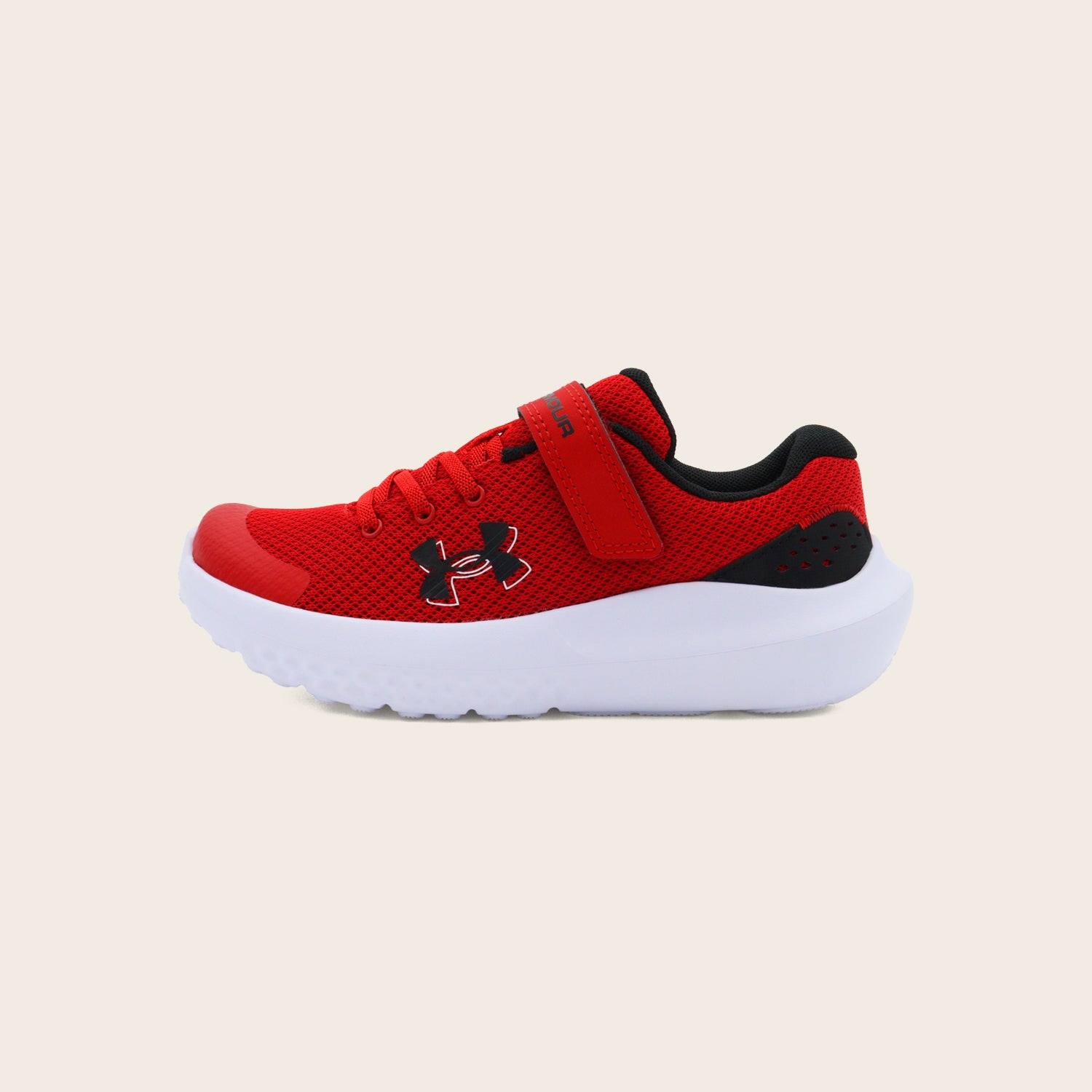 Tenis Under Armour Surge 4 AC