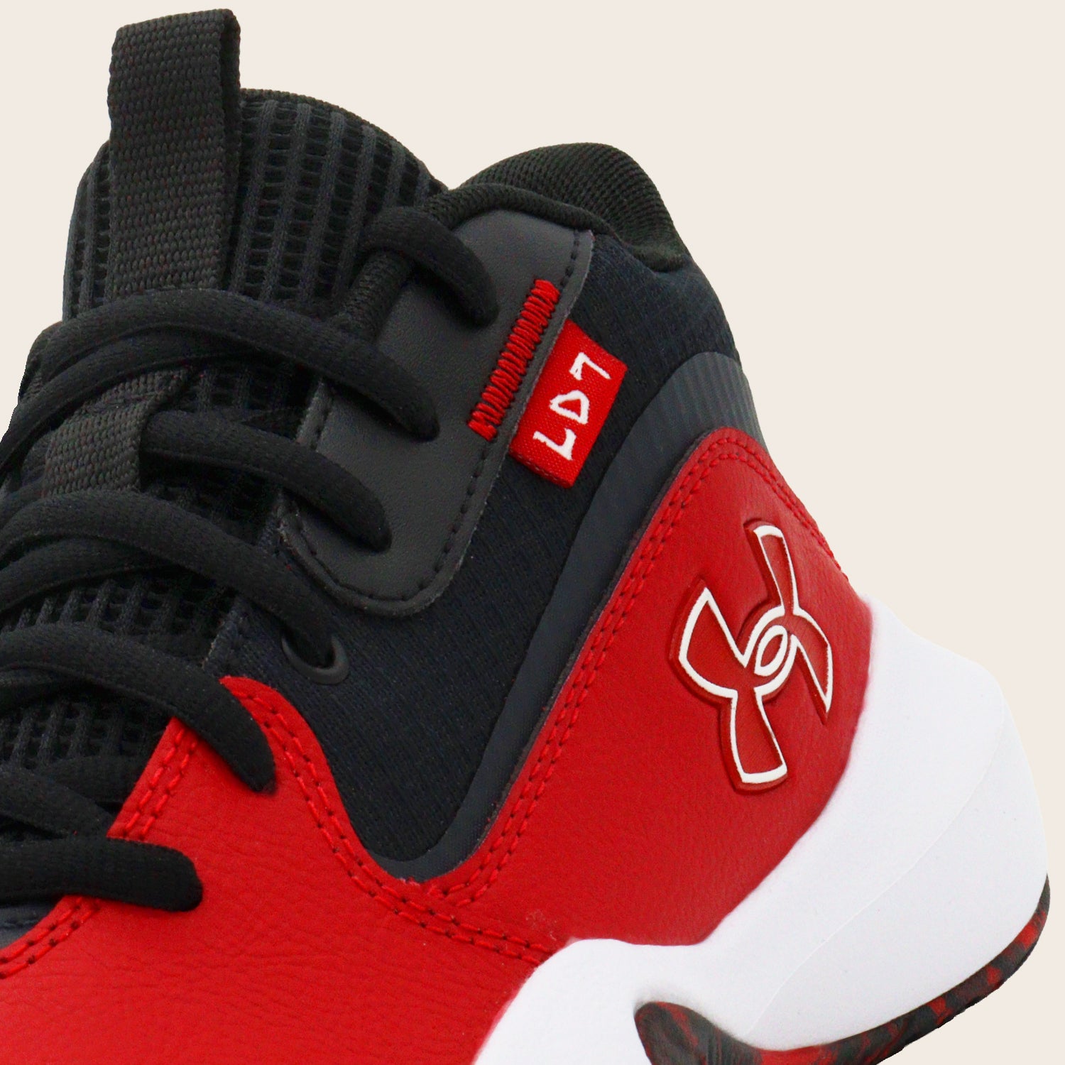 Tenis de Basketbol Under Armour Lockdown para Mujer | Estabilidad y Rendimiento