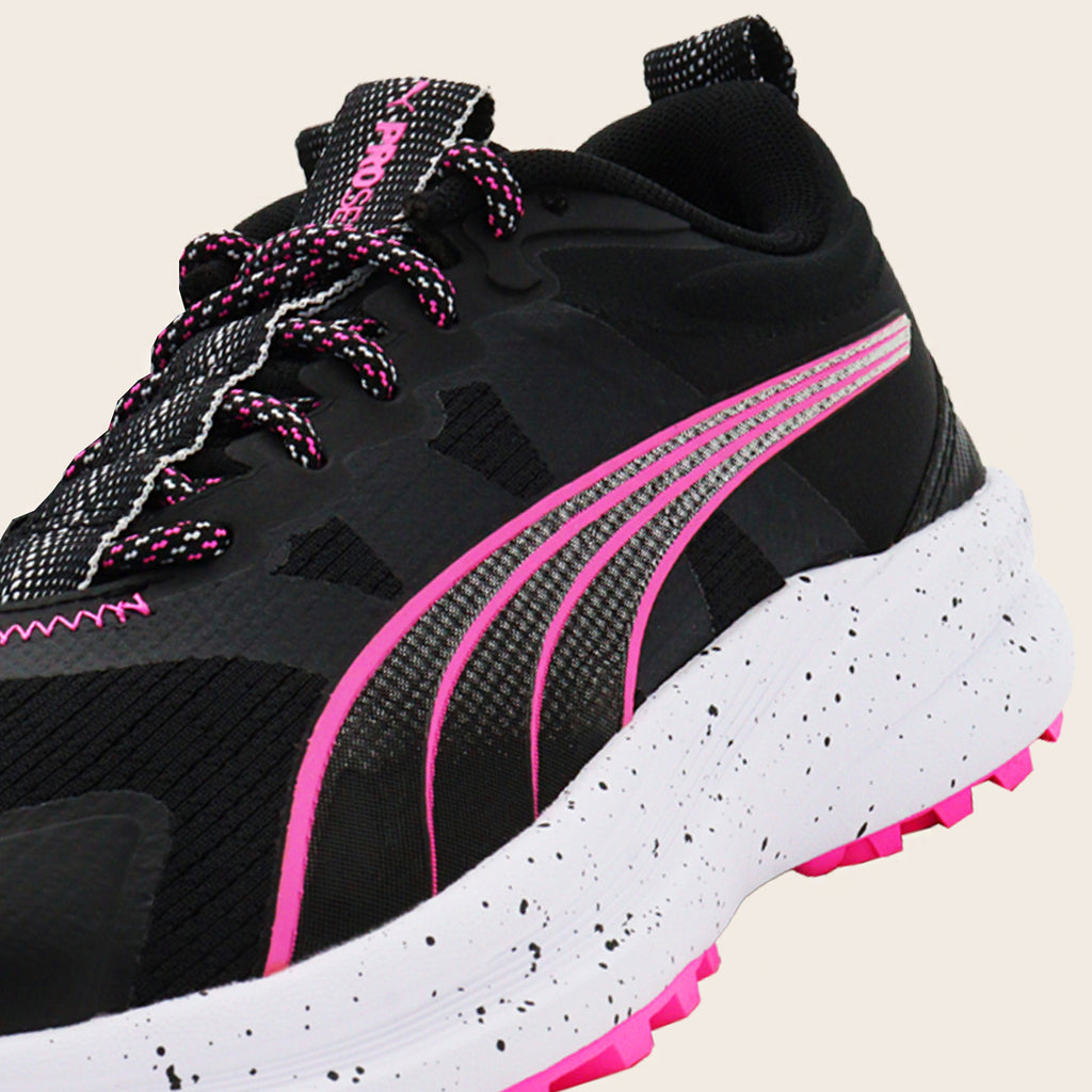 Tenis para Trail Puma Redeem Pro