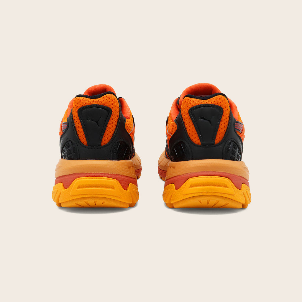 Tenis Puma x Pleasures Velophasis Layers