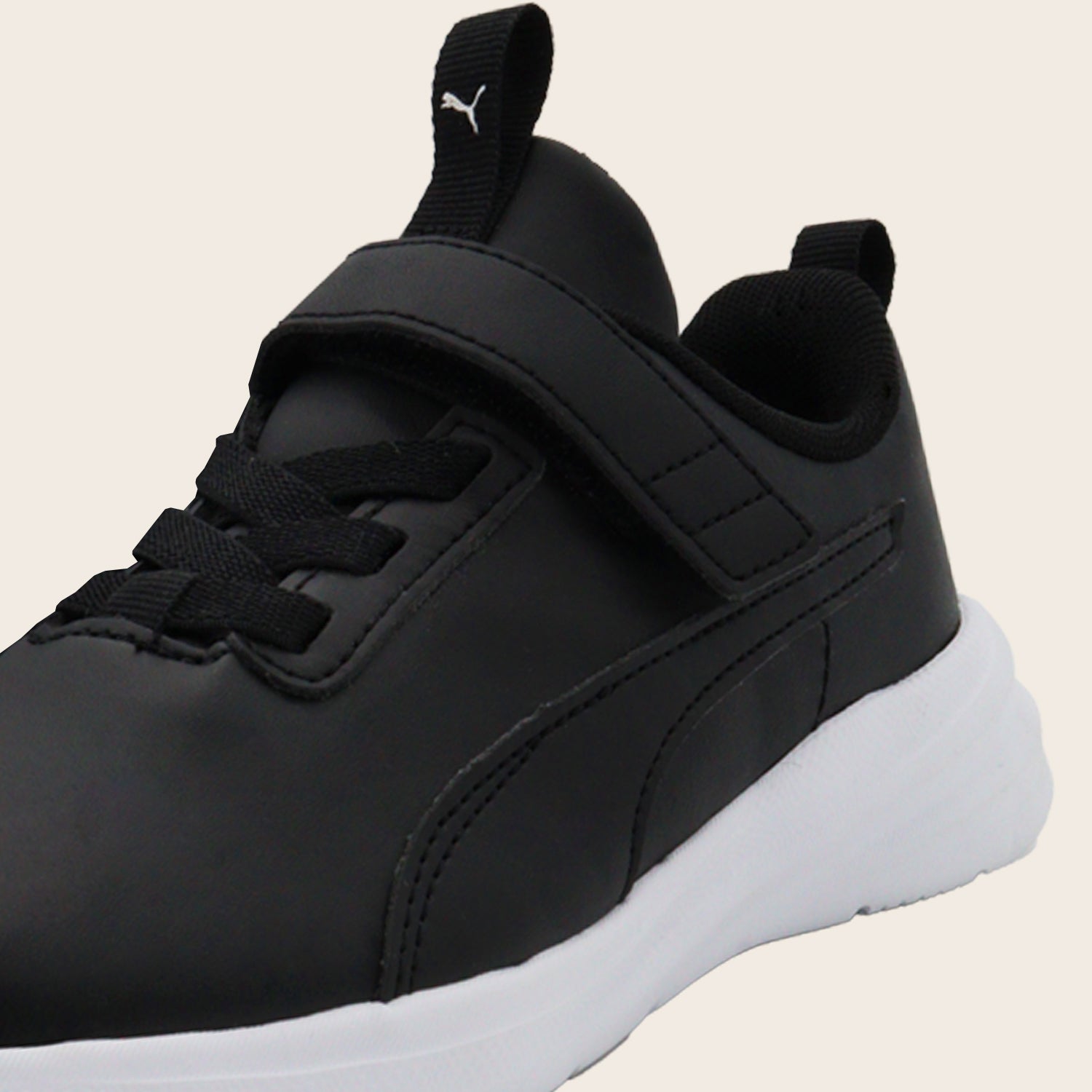 Tenis Puma Rickie Runner AC PS