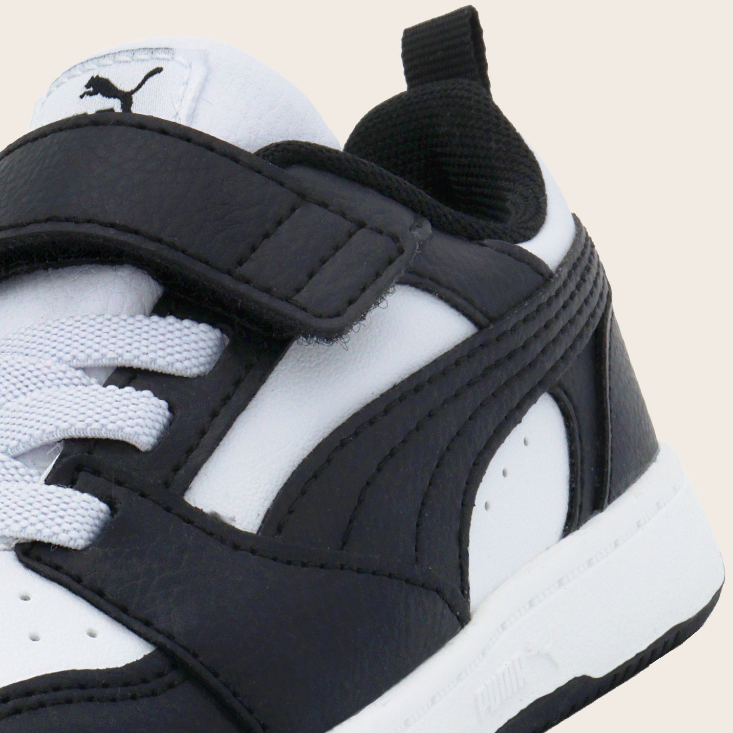 Tenis Puma Rebound V6 LO AC