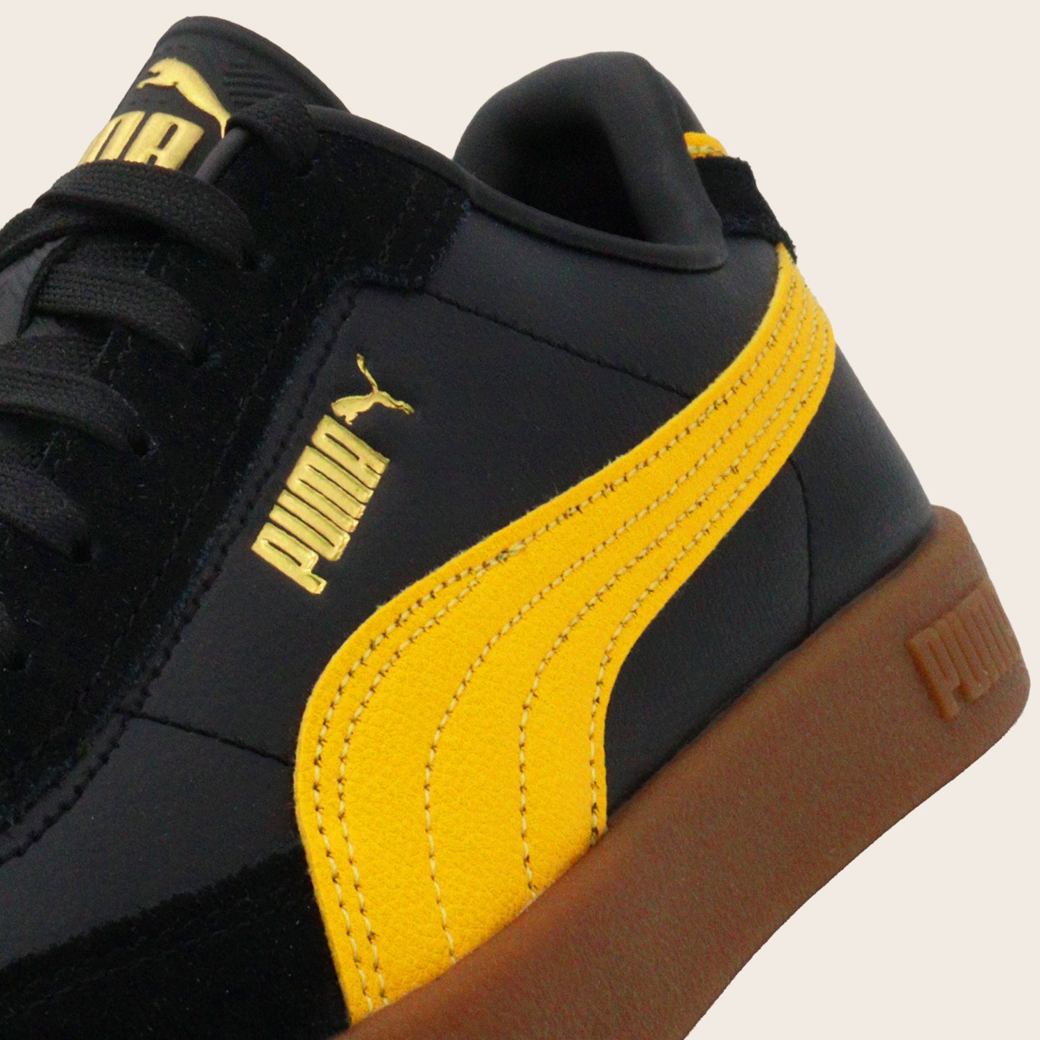 Tenis Puma Casual Club II Era