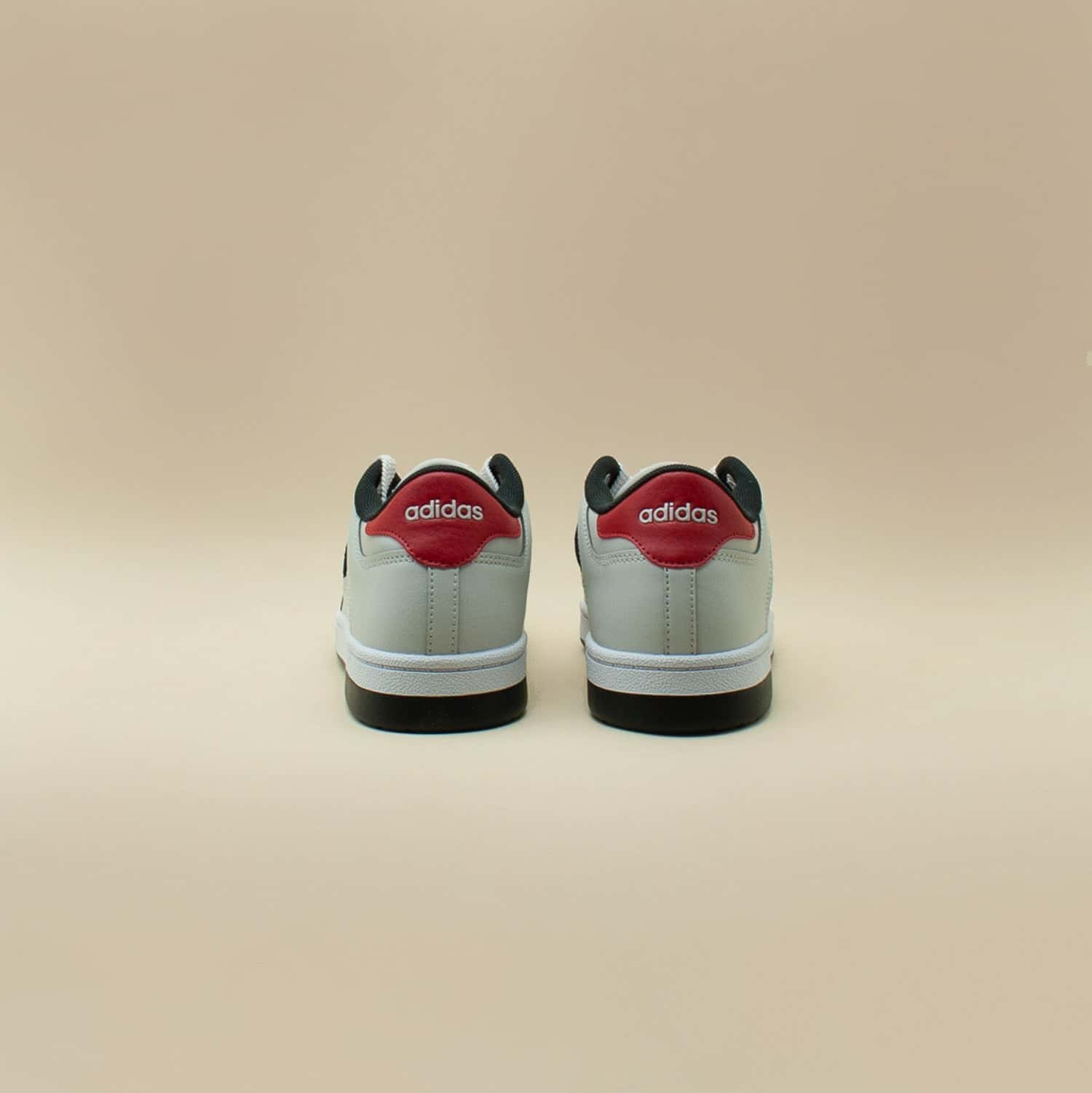 Trainers adidas Rapid Court Low
