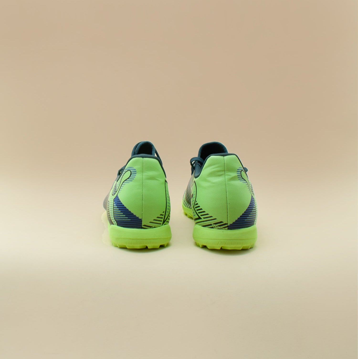 Tenis Puma Future 7 Play TT