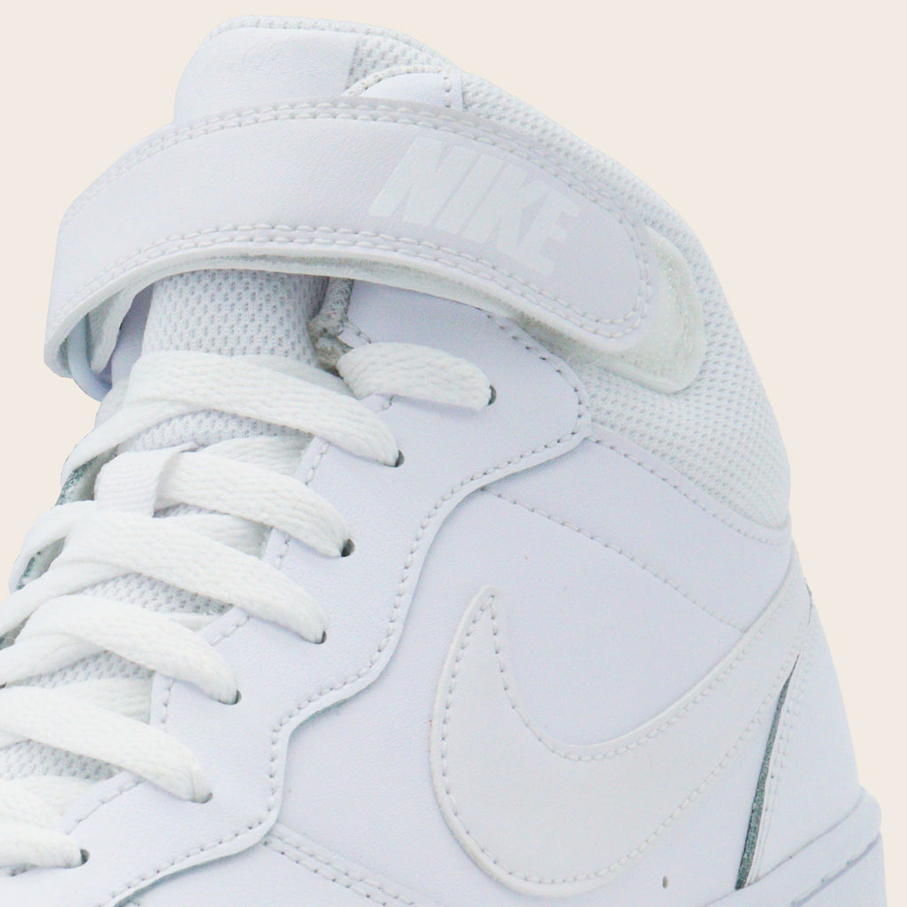 Tenis Nike Court Borough Mid 2