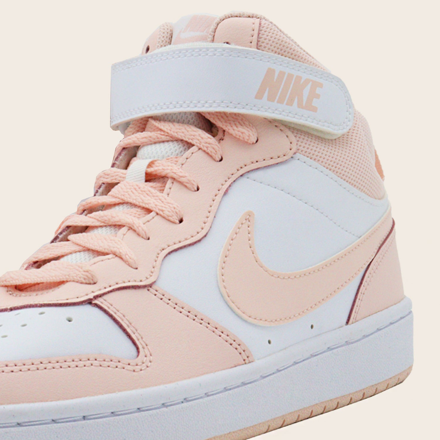 Tenis Nike Court Borough Mid 2