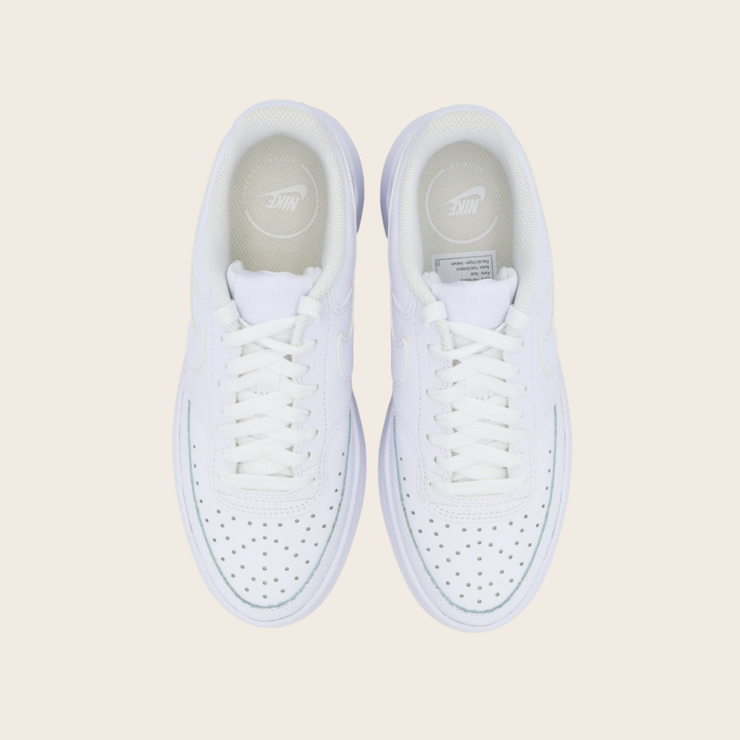 Tenis Mujer casual Nike Court Vision Alta