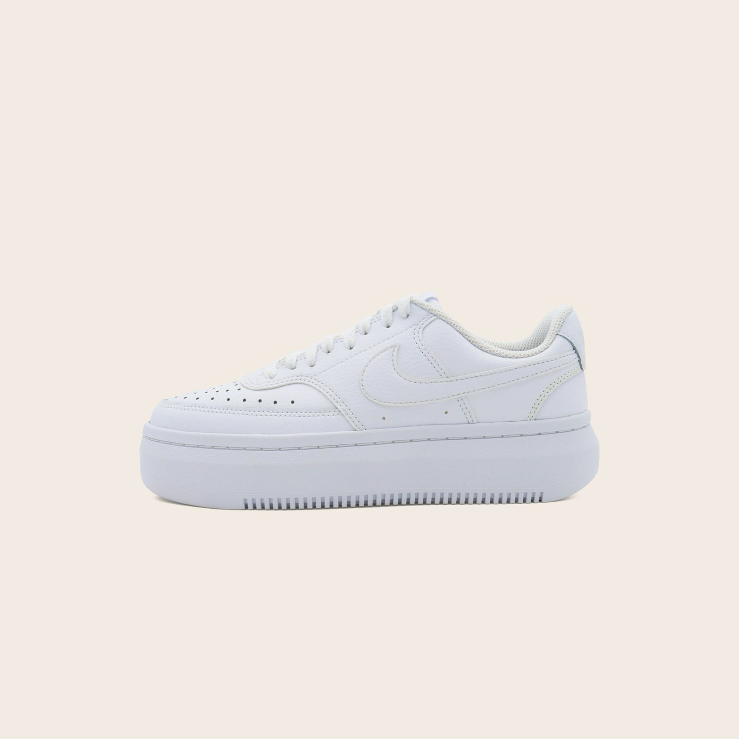 Tenis Mujer casual Nike Court Vision Alta