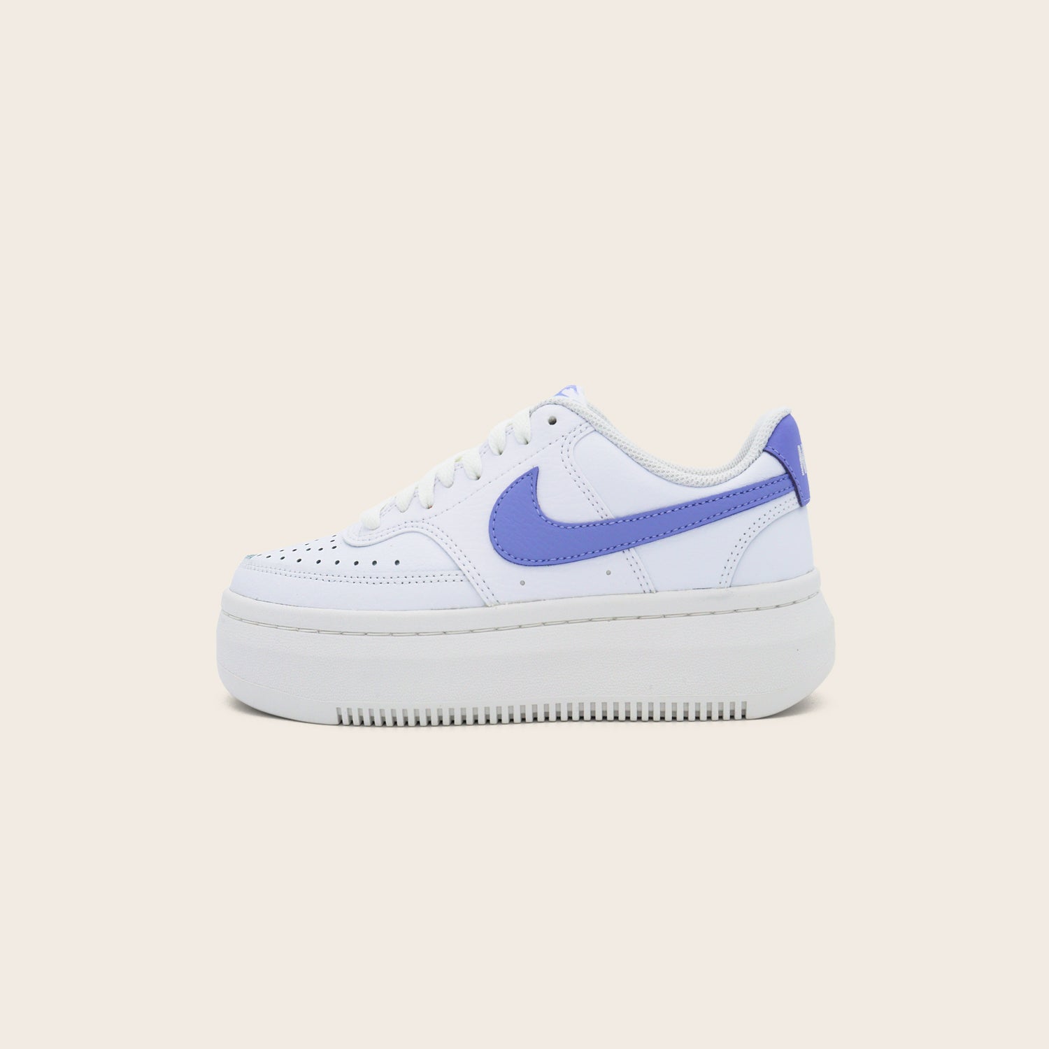 Tenis Nike Court Vision Alta Mujer