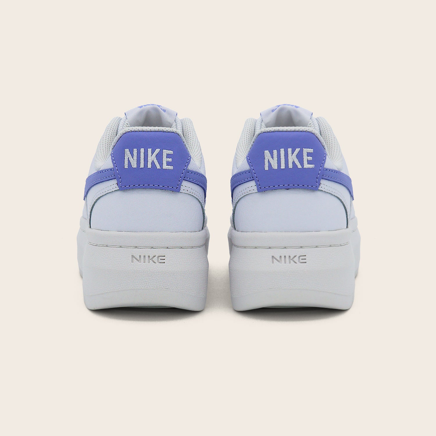 Tenis Nike Court Vision Alta Mujer