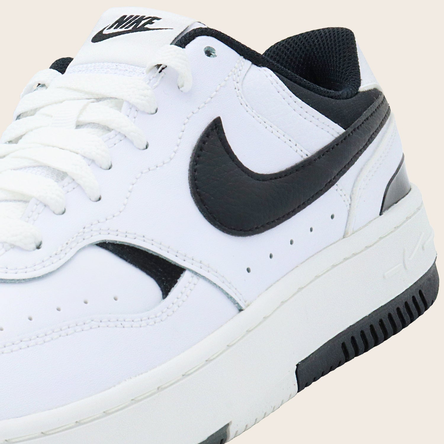 Tenis Nike Gamma Force