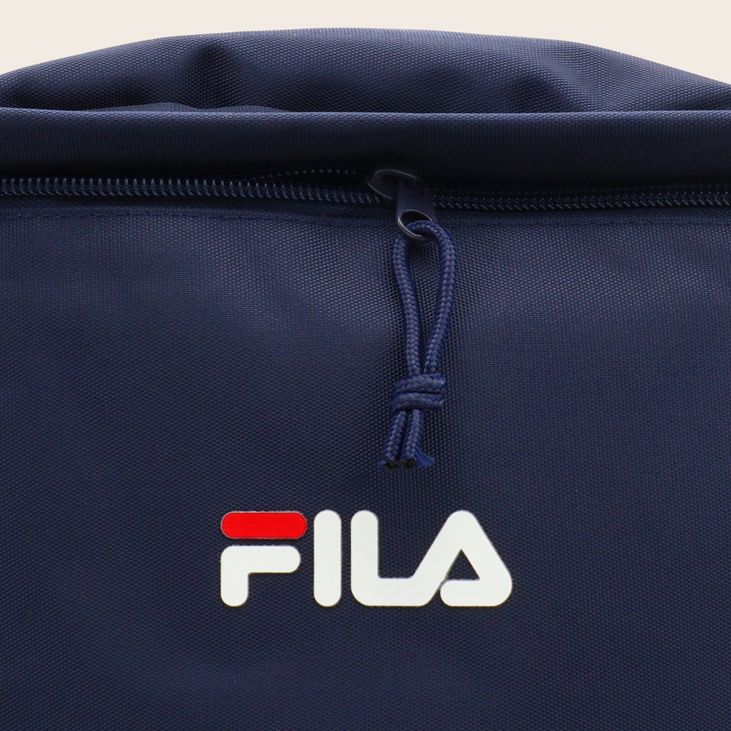 Mochila Fila Lifestyle Unisex | Espaciosa, Cómoda y Versátil