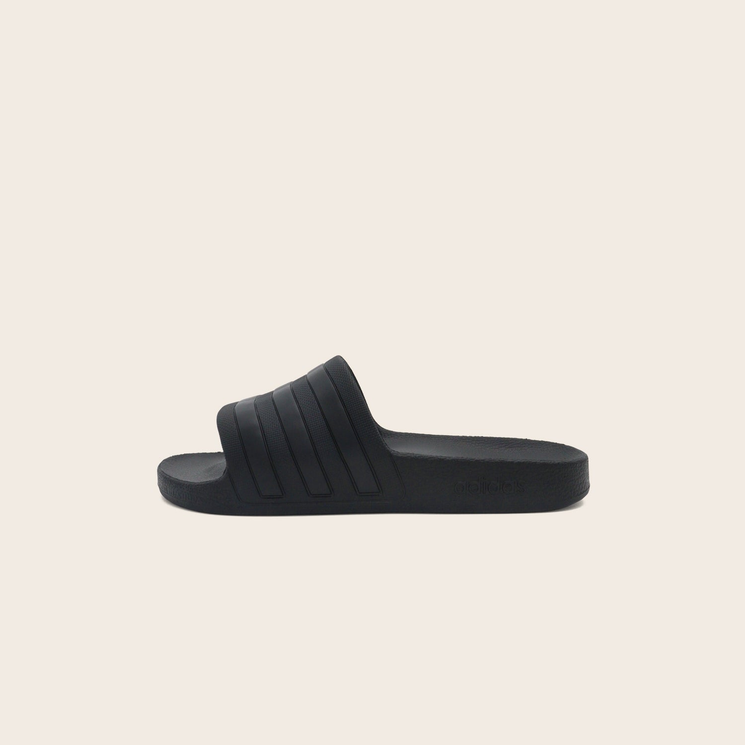 Sandalias adidas adilette Aqua Unisex | Comodidad y Estilo Casual