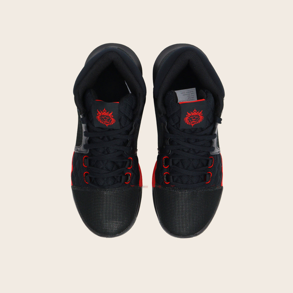 Tenis Nike LeBron Witness 8