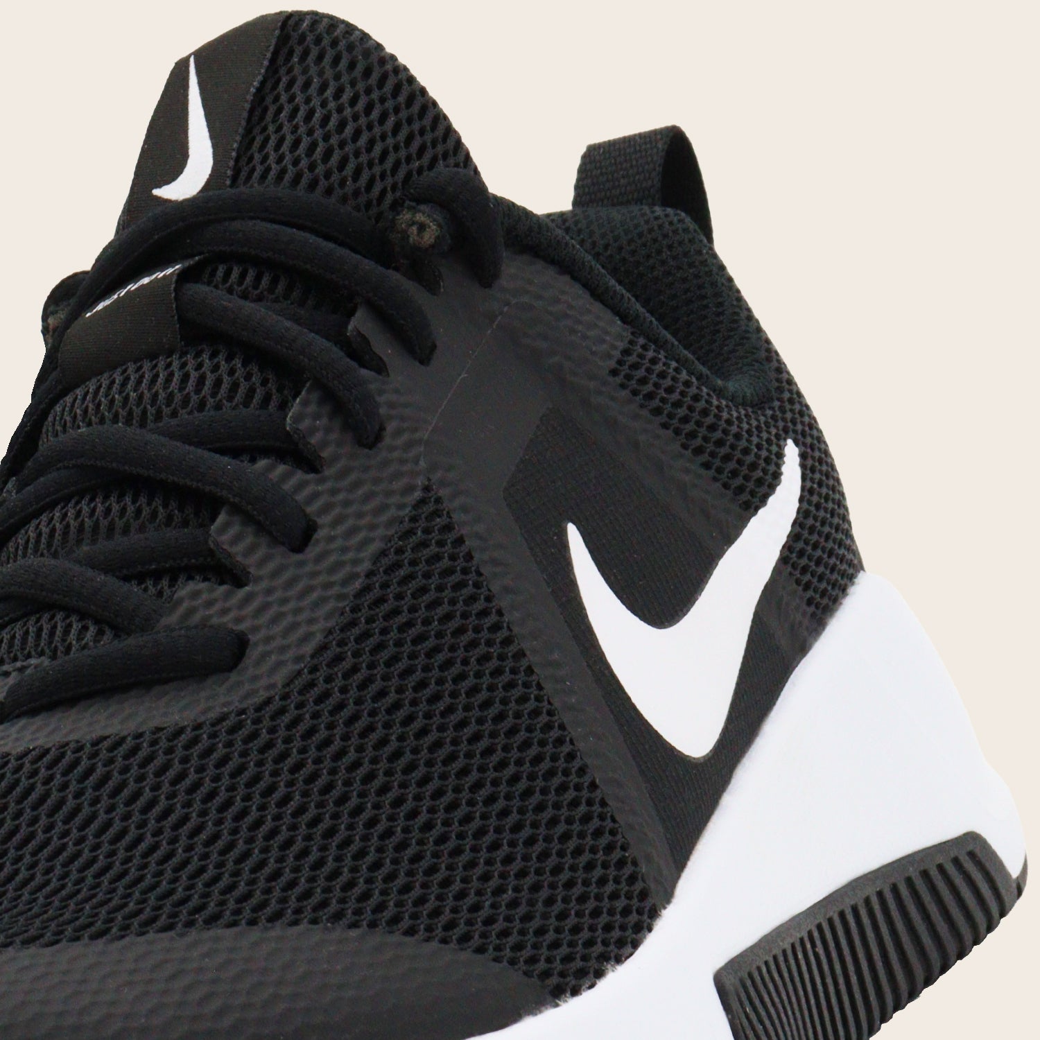 Nike MC Trainer 3 | Tenis de Entrenamiento para Gym y Fitness