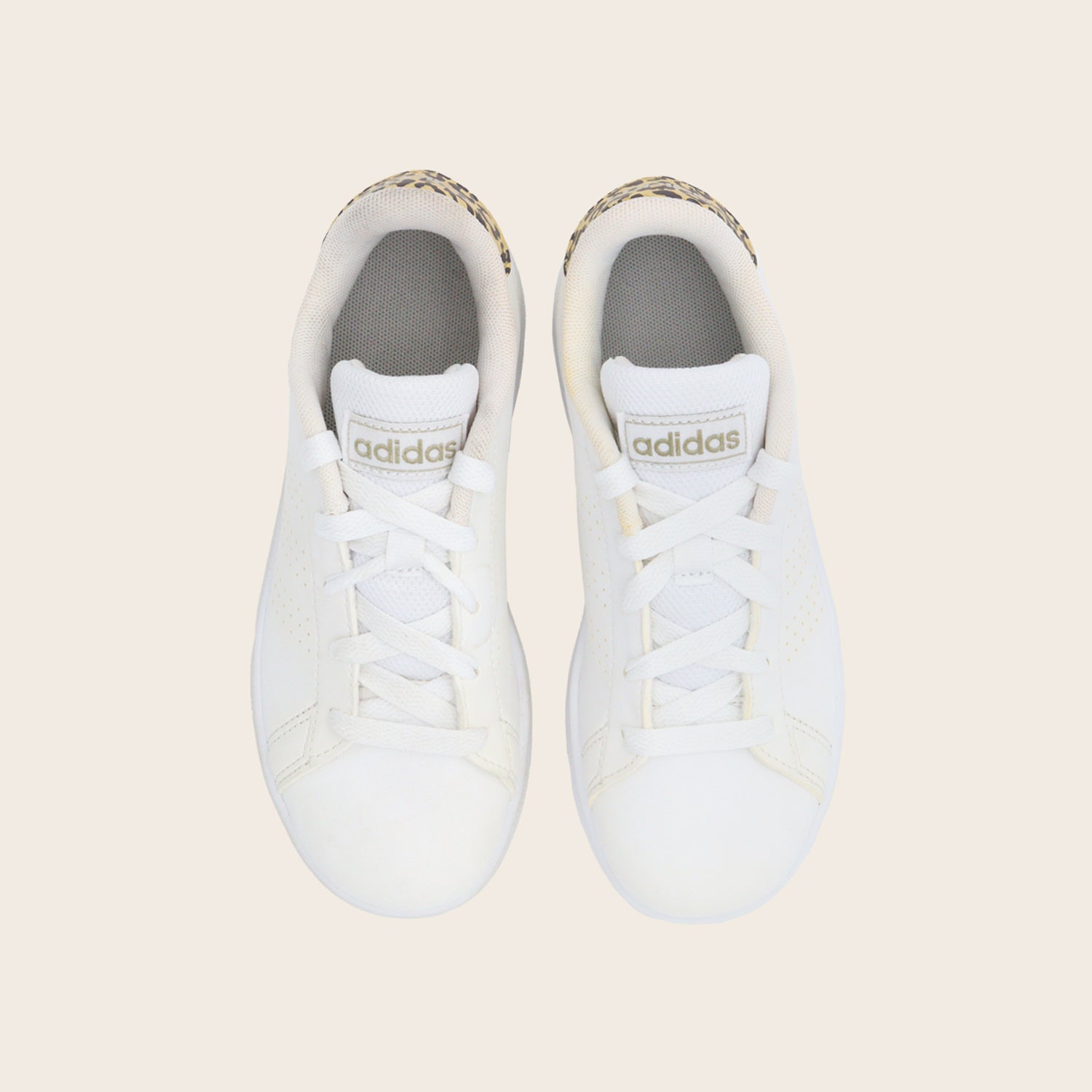 Tenis adidas Advantage (Niño)