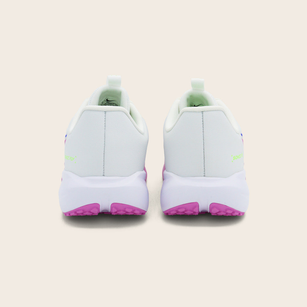 Tenis de Correr Nike Sonic Fly para Mujer