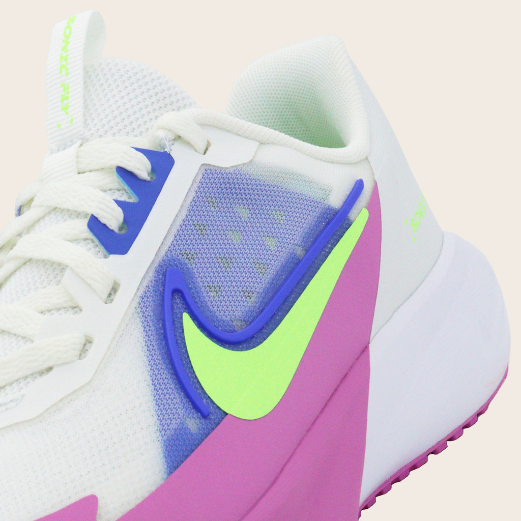 Tenis de Correr Nike Sonic Fly para Mujer