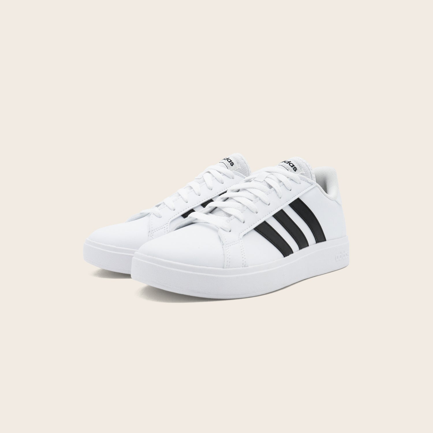 Tenis adidas Grand Court