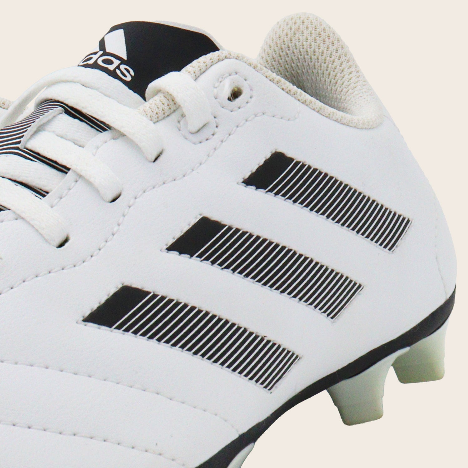 Tenis Adidas Goletto VIII Tacos