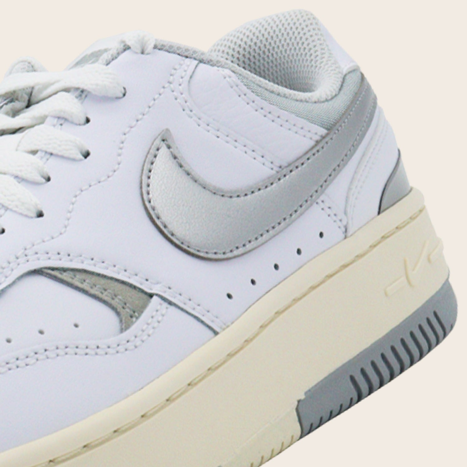 Tenis para mujer Nike Gamma Force
