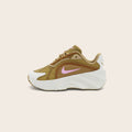 Tenis Nike Aura Edge para Mujer | Estilo Casual y Comodidad