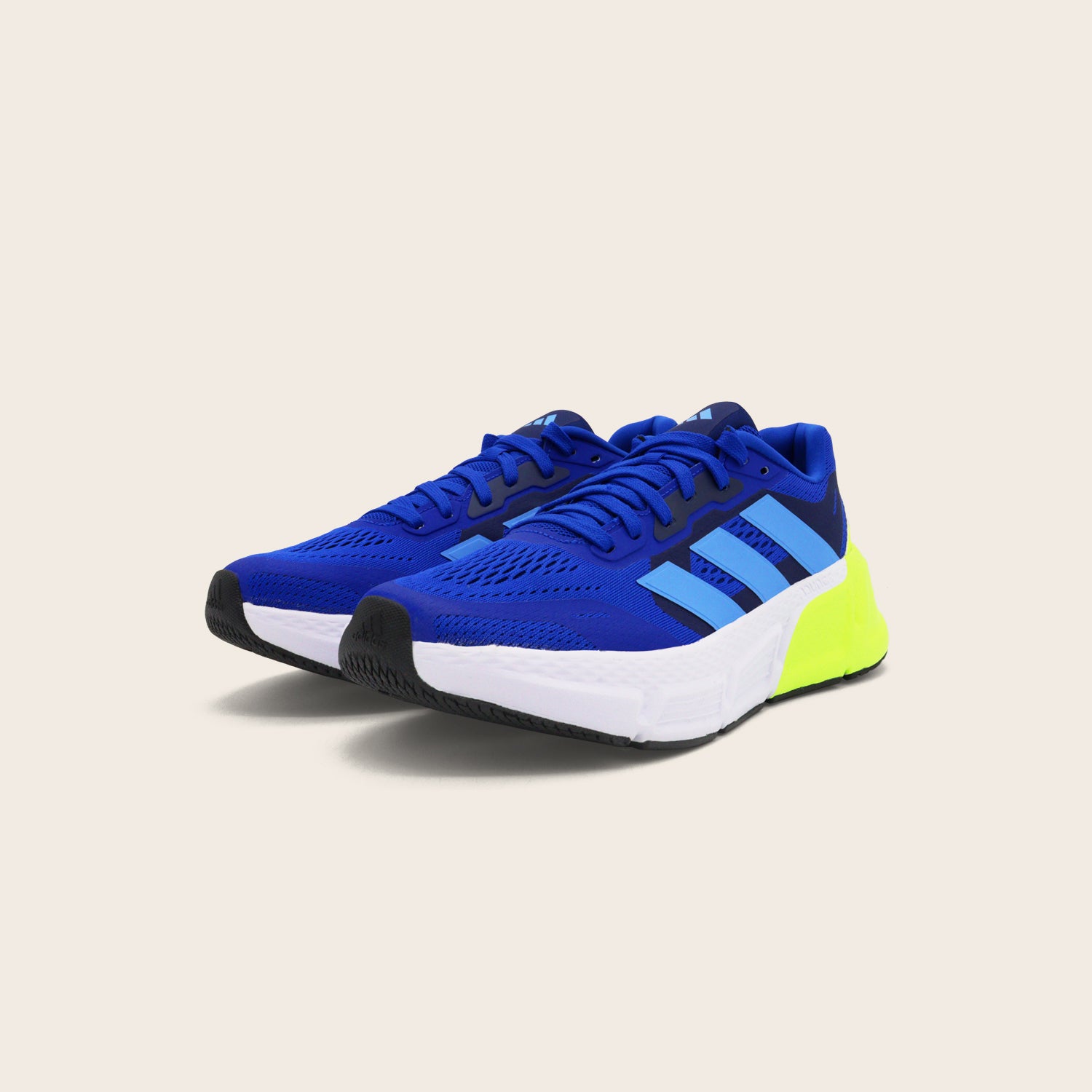 Tenis adidas Questar 2