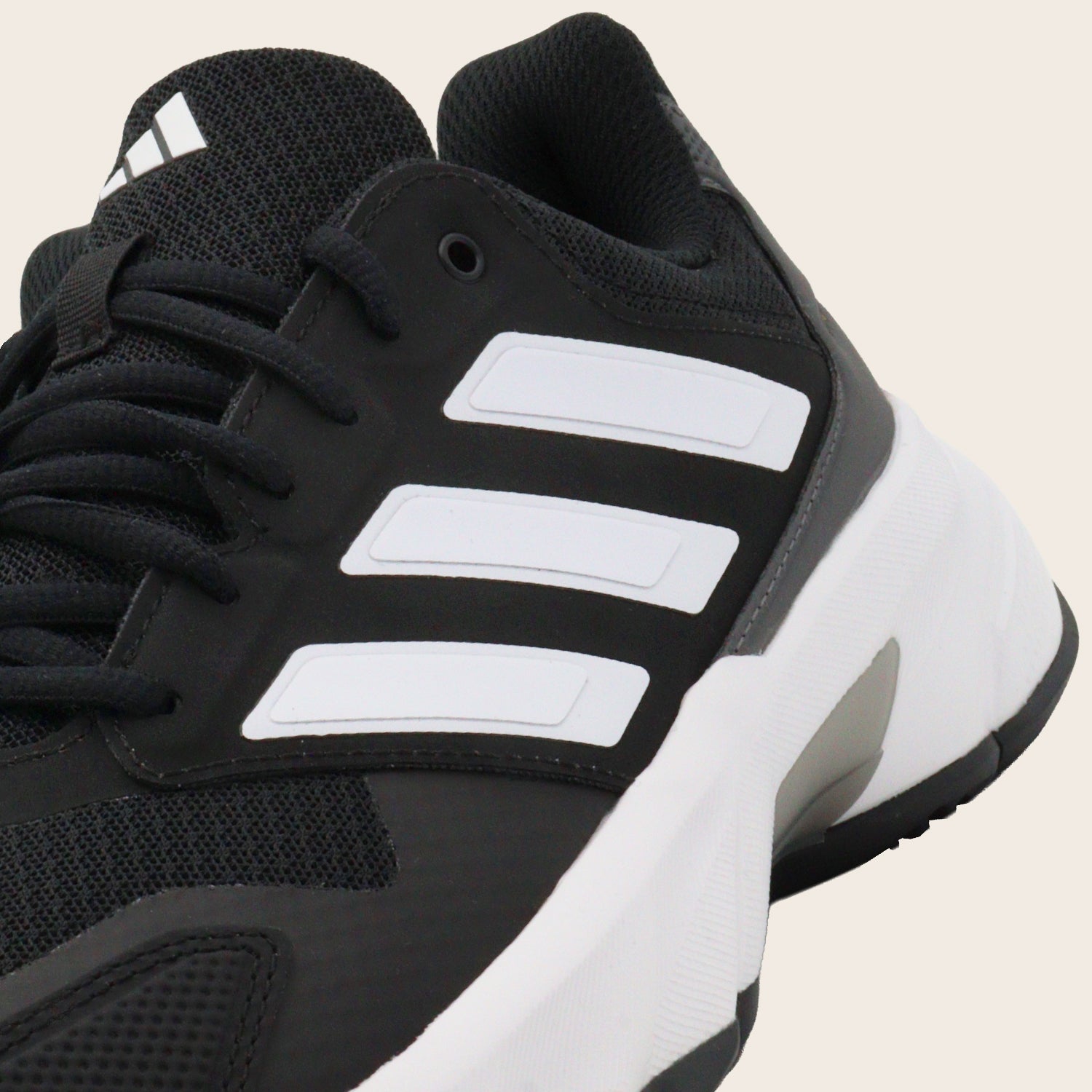 Tenis adidas  Courtjam Control 3