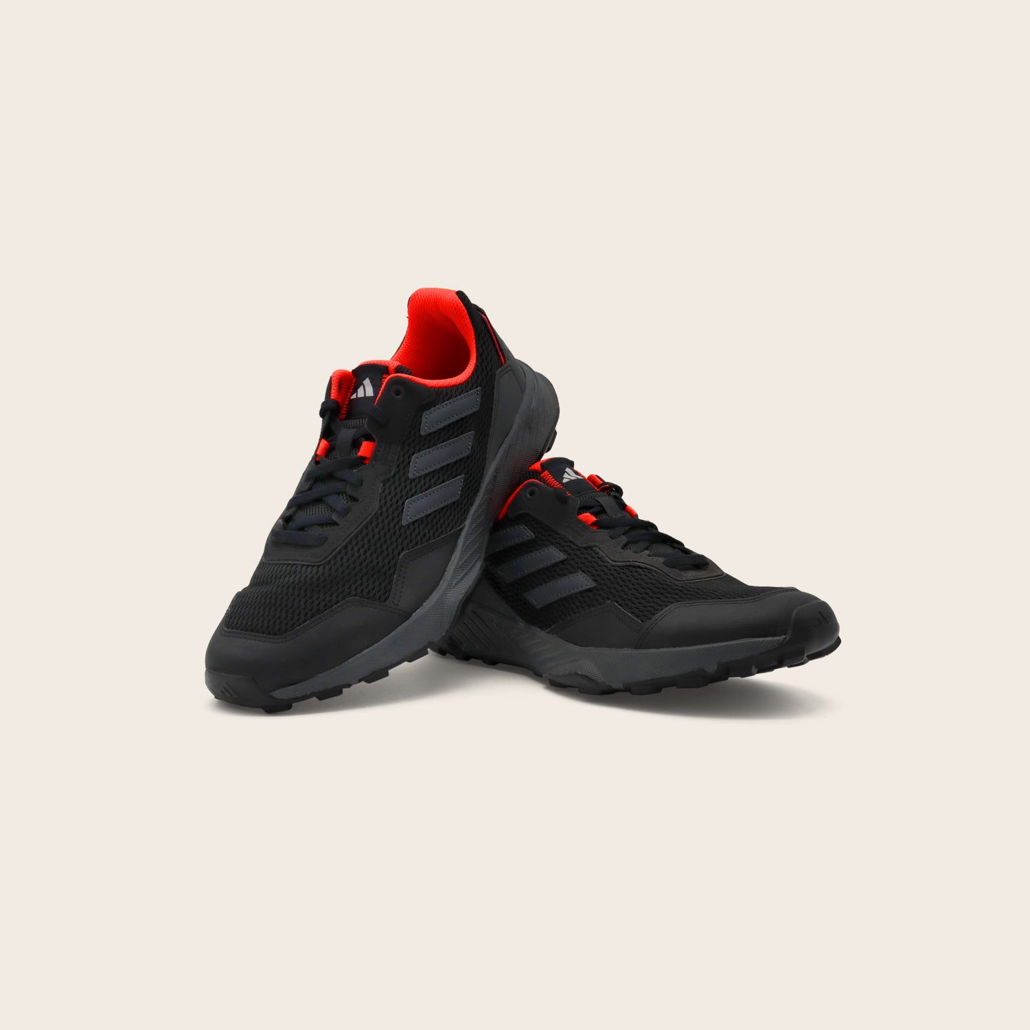 Tenis Adidas Outdoor Tracefinder