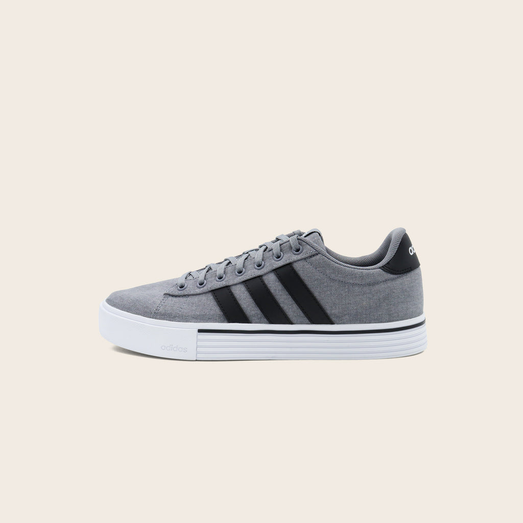 Tenis adidas Daily 4.0