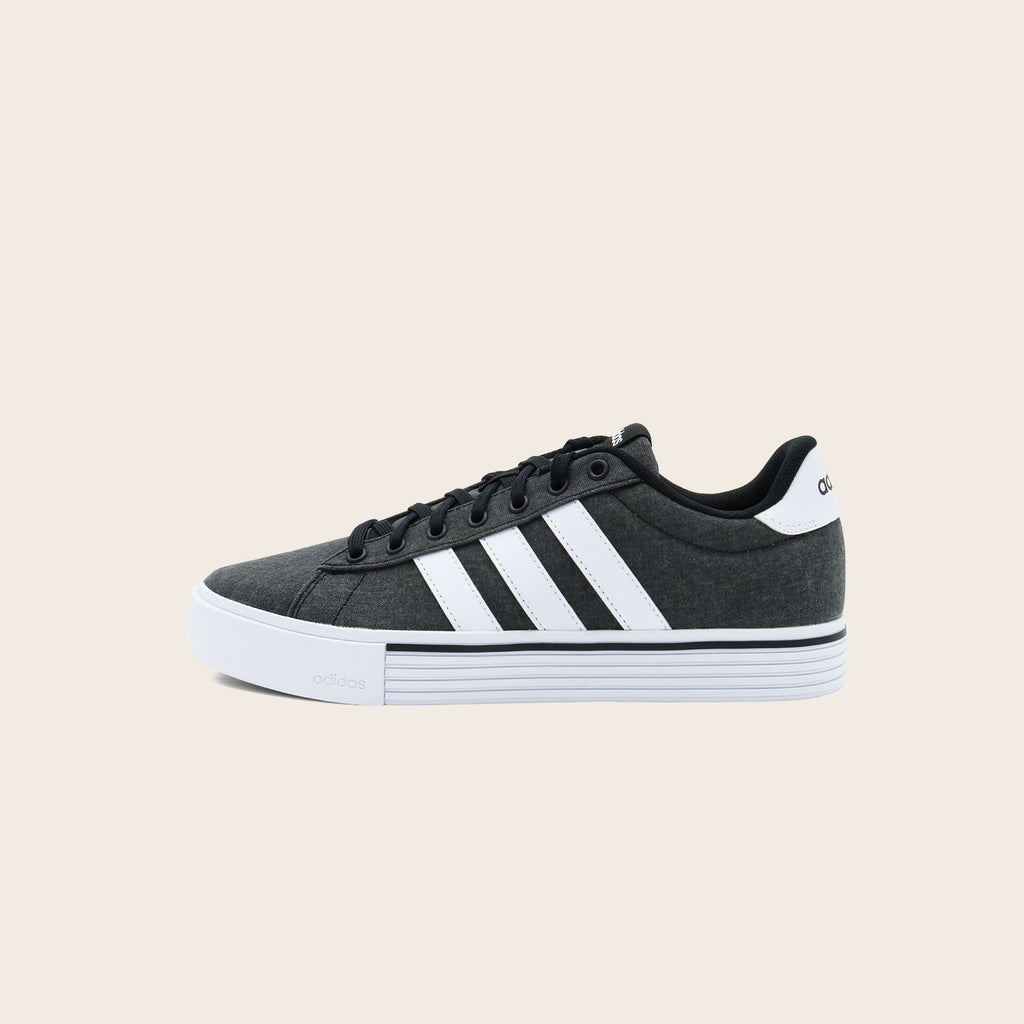 Tenis adidas Daily 4.0