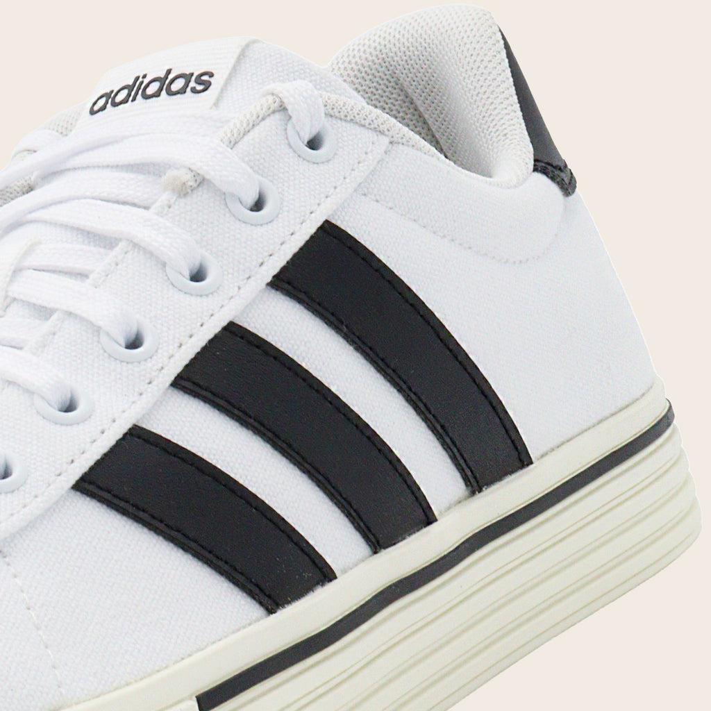 Tenis adidas Daily 4.0