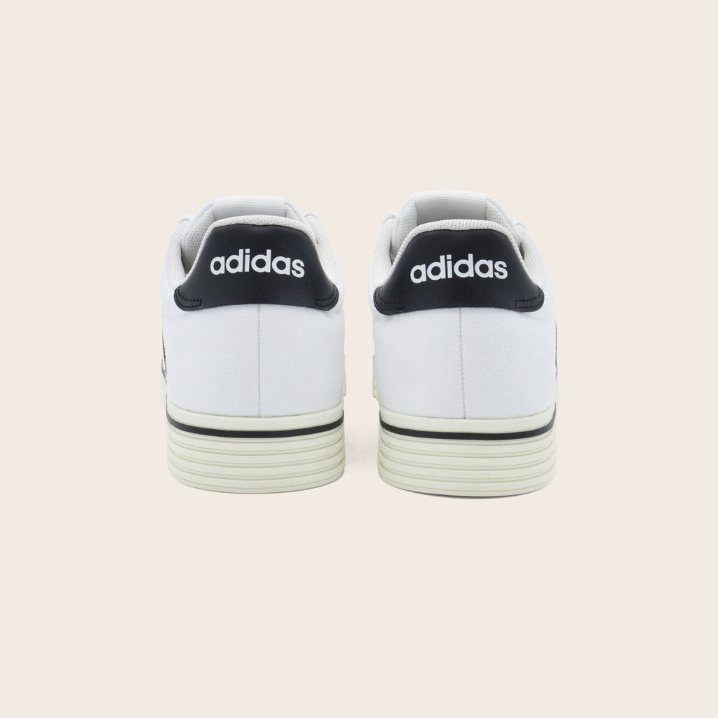 Tenis adidas Daily 4.0