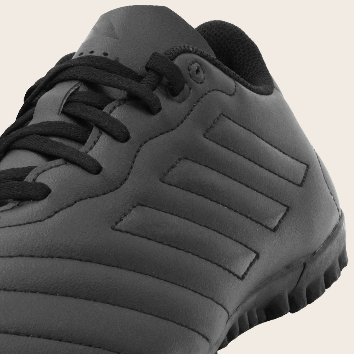 Tenis adidas Goletto VIII