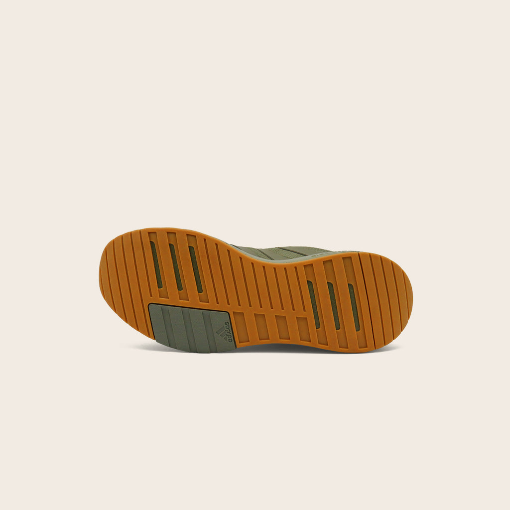 Tenis adidas Racer TR23