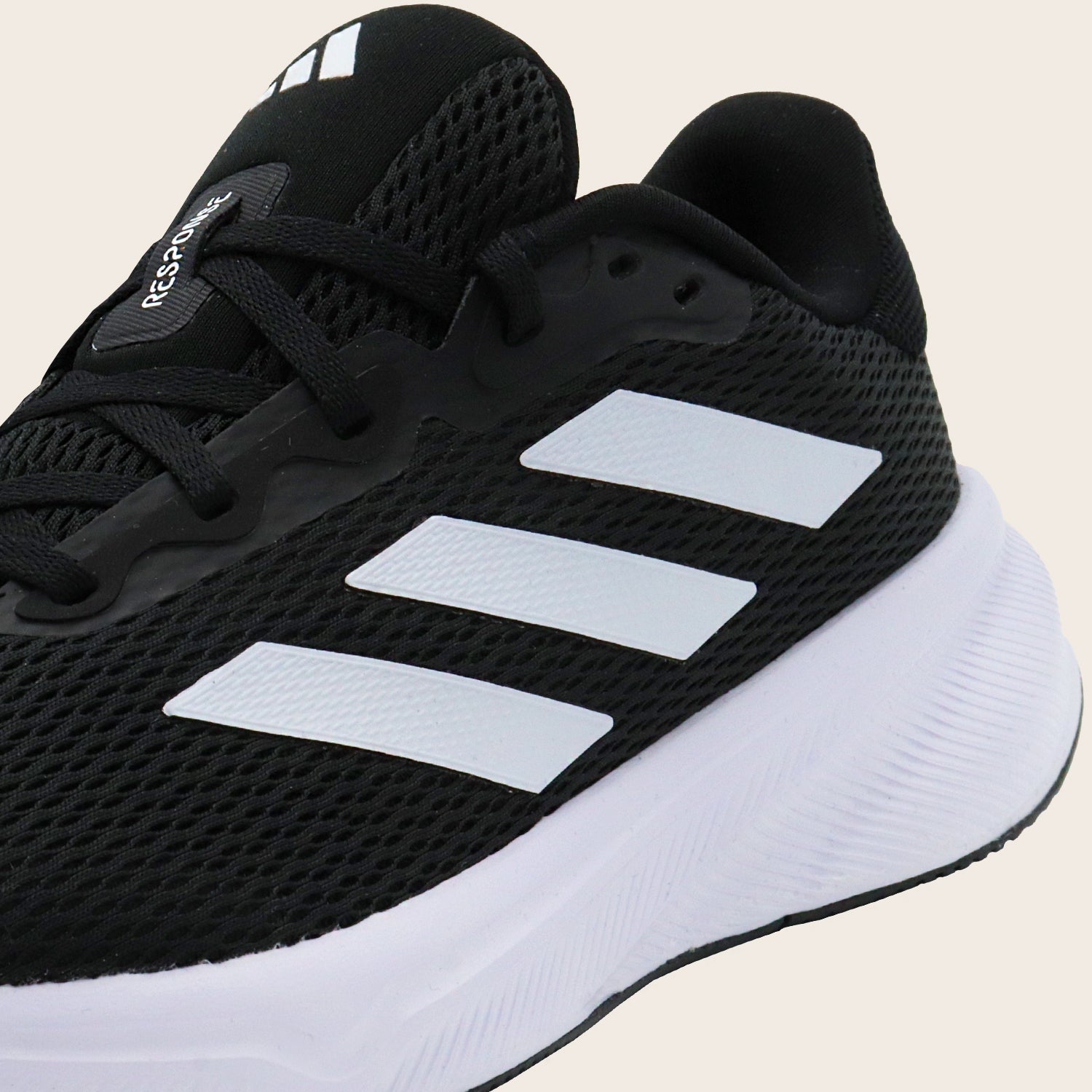 Tenis adidas Response